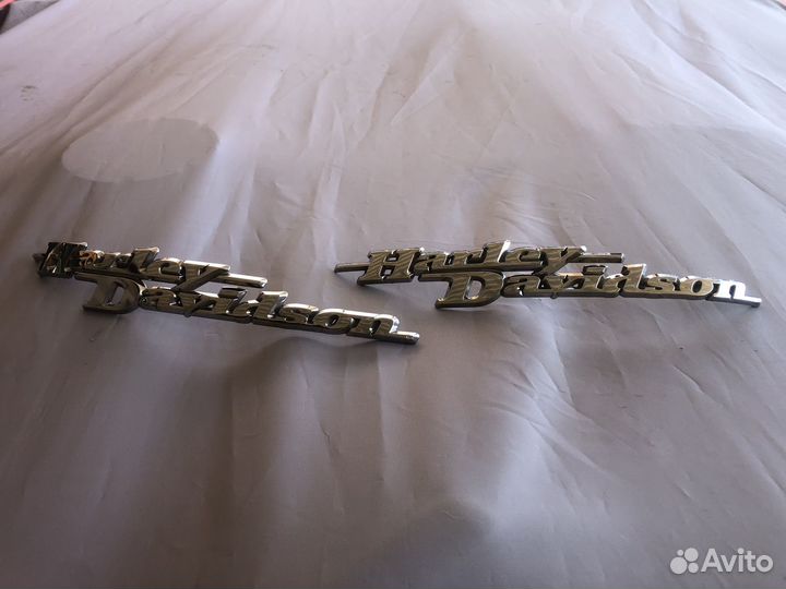 Шильды на бак