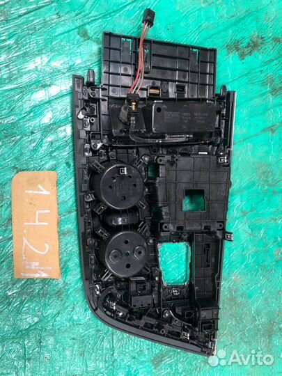 Накладка центральной консоли Audi Q7 4m