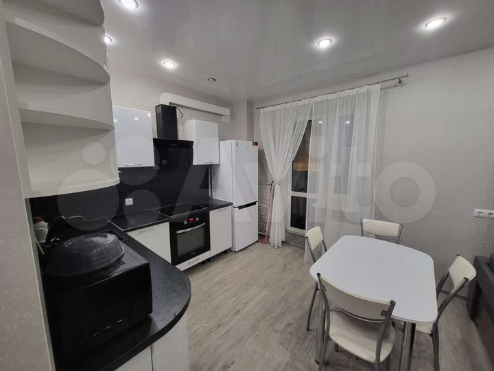 1-к. квартира, 38 м², 4/14 эт.