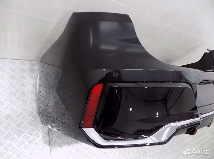 Bmw 7 G70 бампер задний м пакет 6pdc