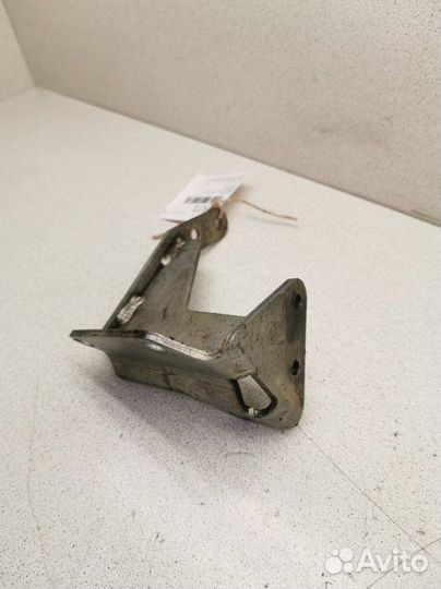 Кронштейн Mitsubishi Rvr N28W 4D68