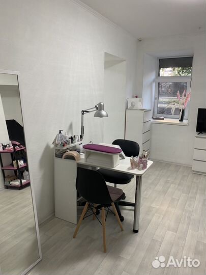 Аренда кабинета мастера маникюра и педикюра