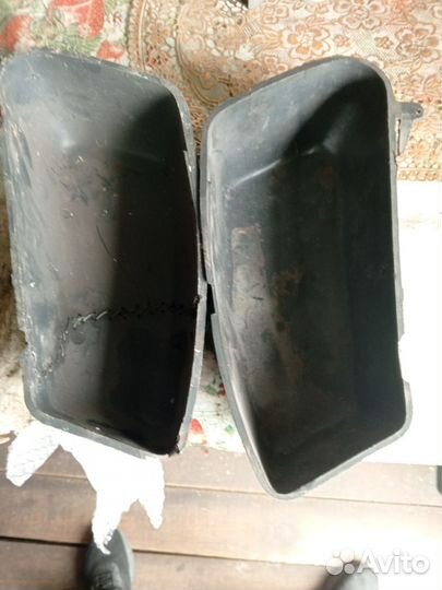 Баковые крышки к мопеду Карпаты -1