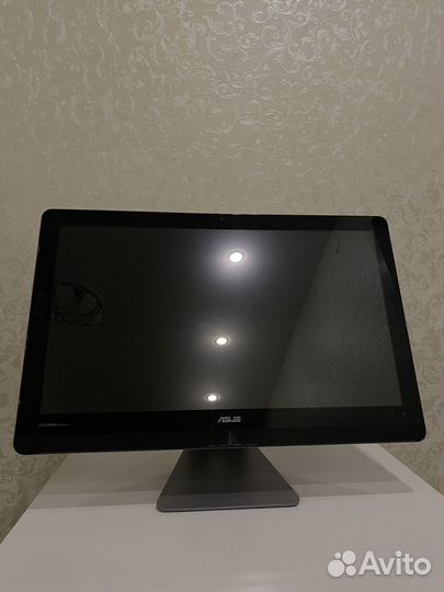 Моноблок asus zn220ic