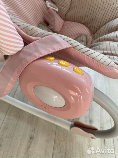 Шезлонг детский babyton