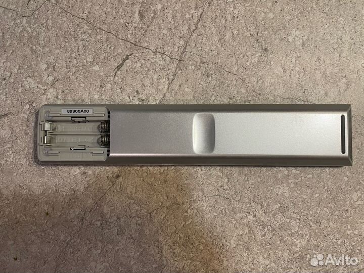 Пульт Loewe Assist (89900A00)