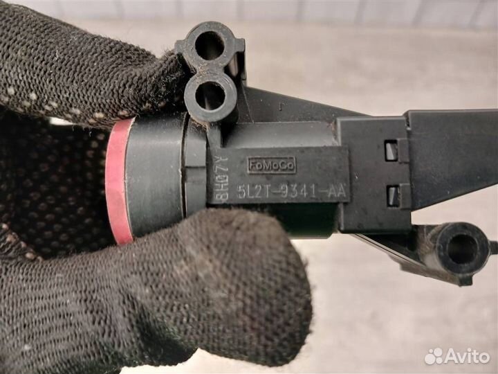 Клапан отсечки топлива Ford Focus 2 08-11