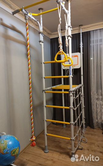 Детская шведская стенка