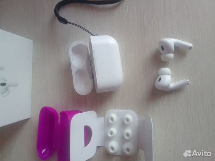 Наушники беспроводные AirPods Pro