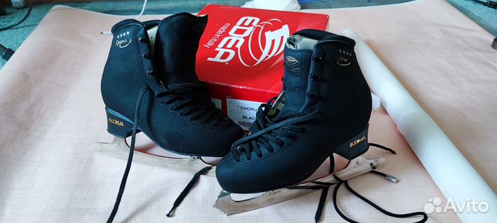 Фигурные коньки edea chorus 240