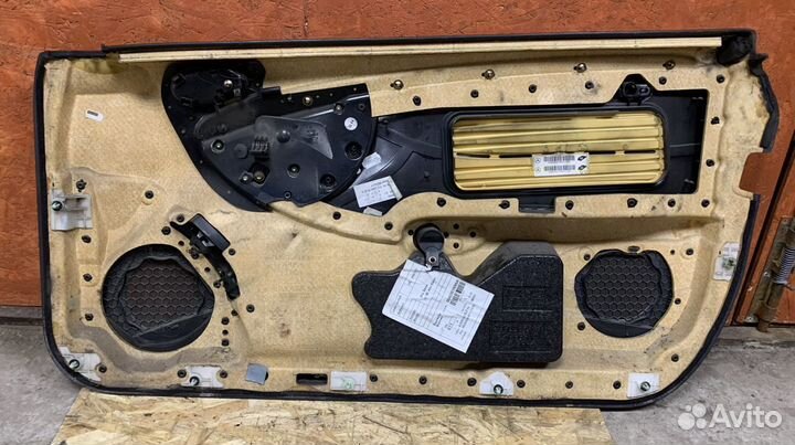 Карты дверей Mercedes w209