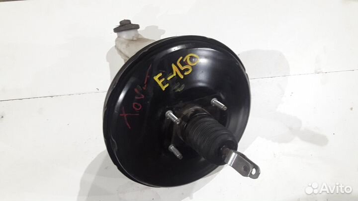 Toyota E150 Вакуумный усилитель