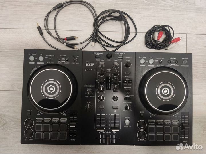 Dj контролер Pioneer DDJ-400