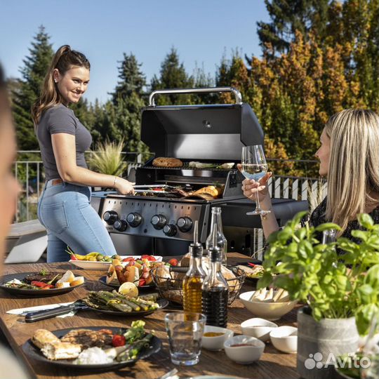 Газовый гриль Broil King crown 440