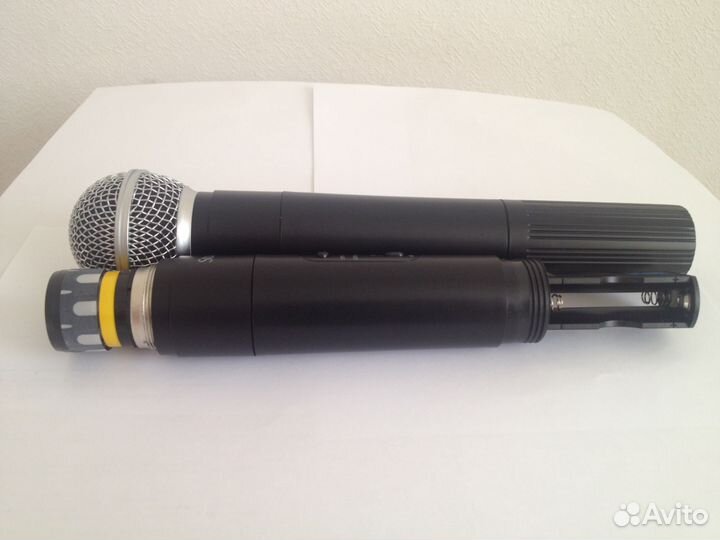 Радиосистема Studiomaster WM-21 радиомикрофон