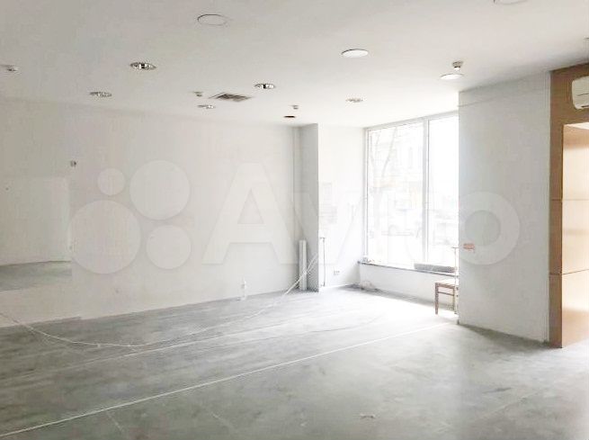 Помещение свободного назначения 75 м²