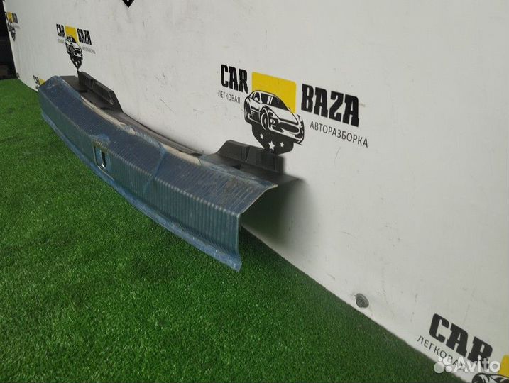 Обшивка багажника Audi A4