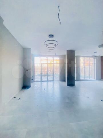 2-к. квартира, 74 м², 4/14 эт.