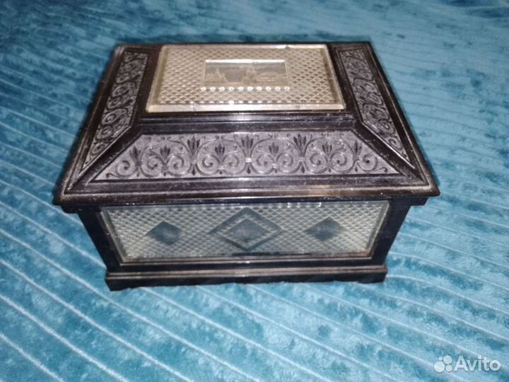 Шкатулка СССР из карболита