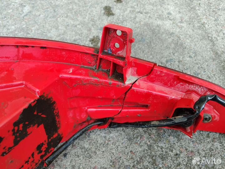 Задняя противотуманная фара правая solaris