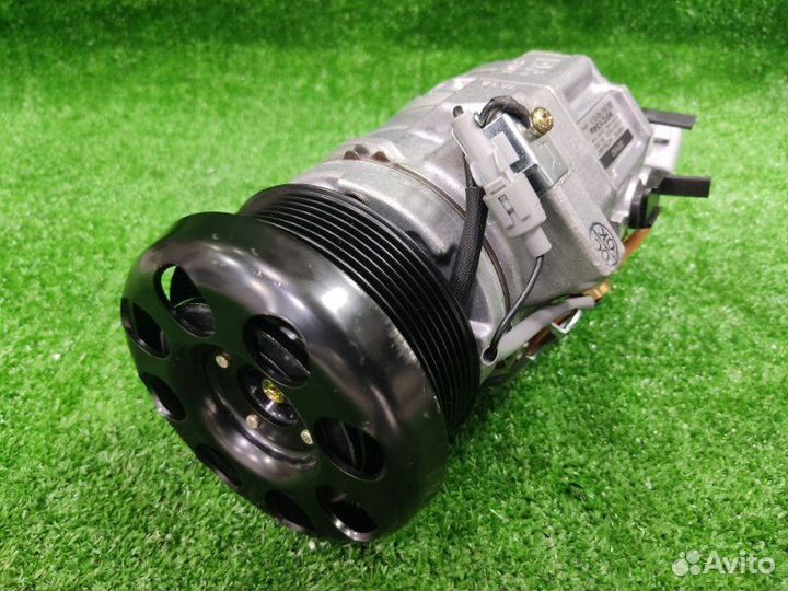 Компрессор кондиционера Toyota Land Cruiser