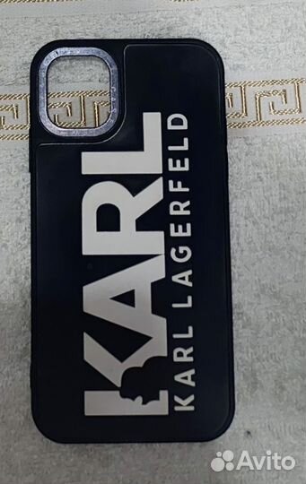 Чехол на iPhone 11