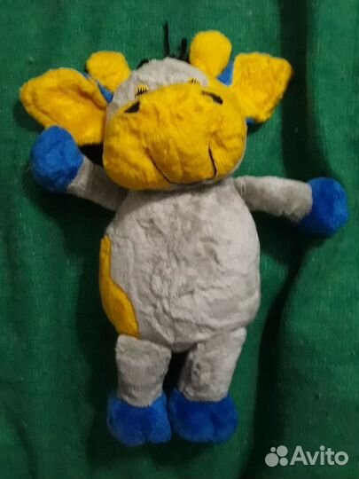 Мягкие игрушки и пупсы