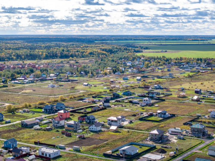 Участок 7 сот. (ИЖС)