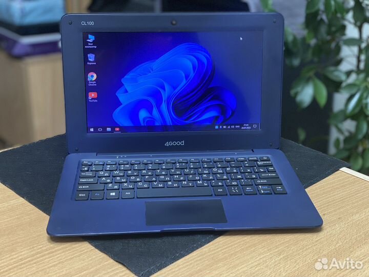 10 дюймовый нетбук 4 ядра 2 озу SSD32 6 часов