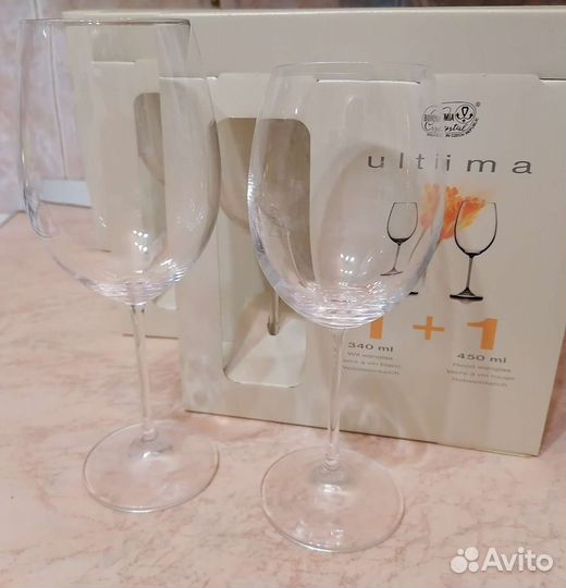 Бокалы Bohemia на тонкой ножке