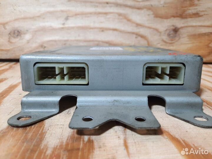Блок управления двс mitsubishi libero