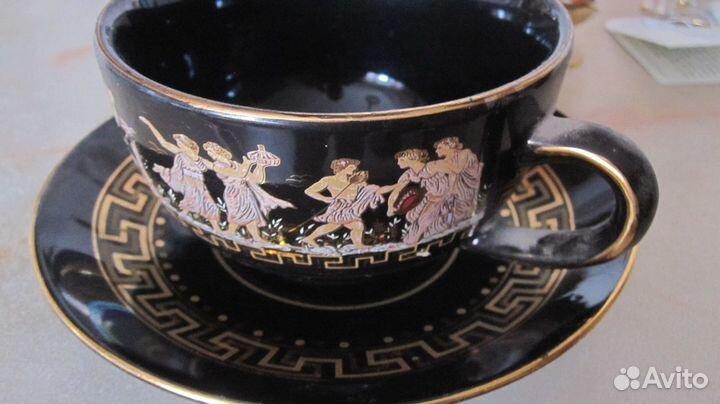 Чашки и вазы греческие