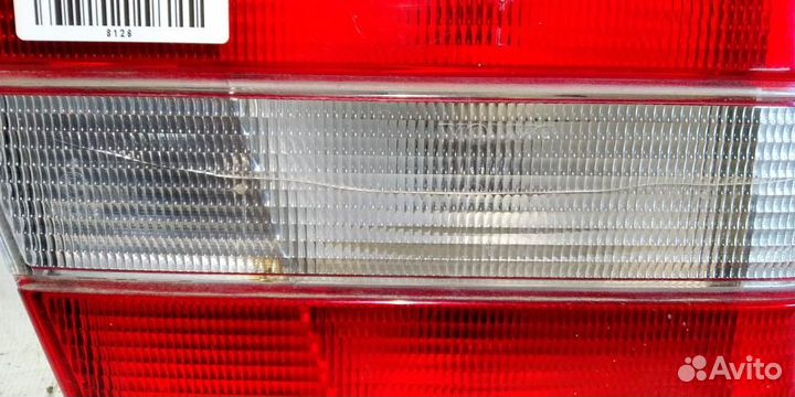 Фонарь задний внутренний левый Volvo 940