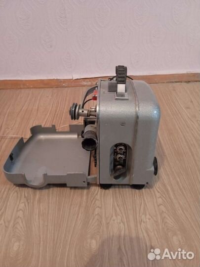 Кинопроектор СССР