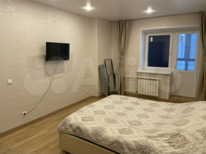 1-к. квартира, 45 м², 8/10 эт.