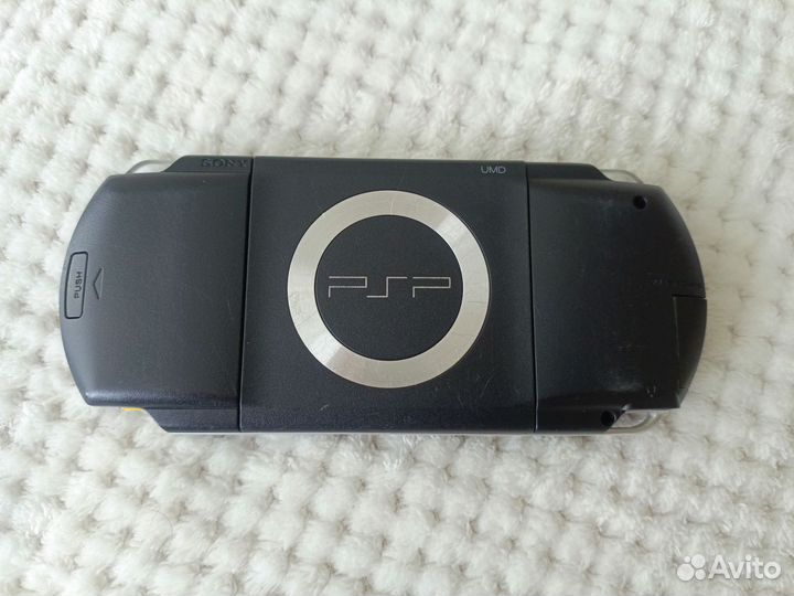 PSP 1008 64gb (80 игр)