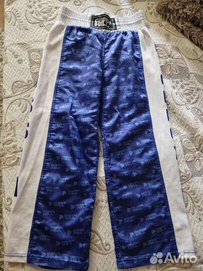 Брюки и шорты для кикбоксинга