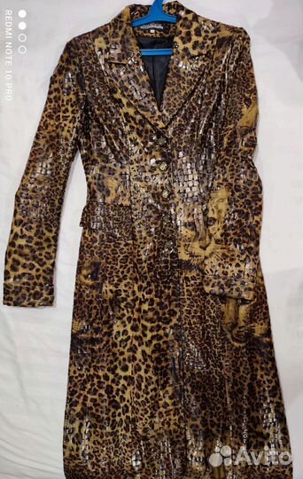 Плащ женский