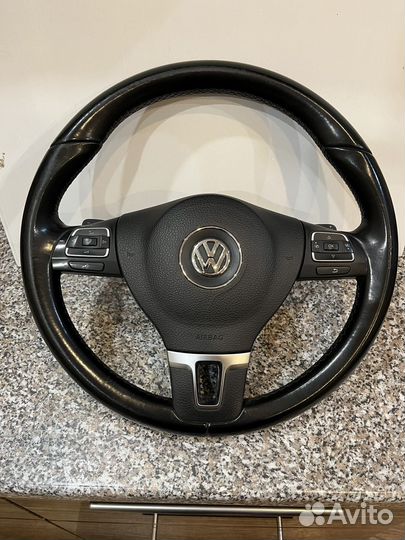 Руль на Passat CC с лепестками