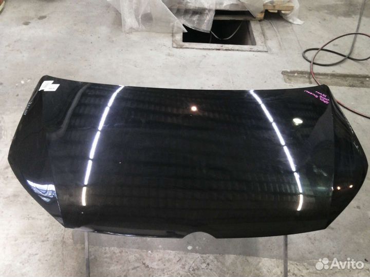 Капот Volkswagen Touran 2012