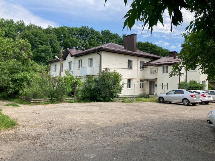 2-к. квартира, 50 м², 2/2 эт.