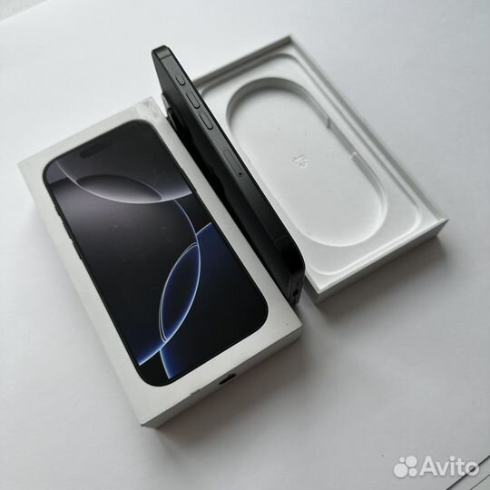 iPhone 16 Pro, 128 ГБ