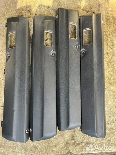 Волга 3102 Батоны накладки обшивок