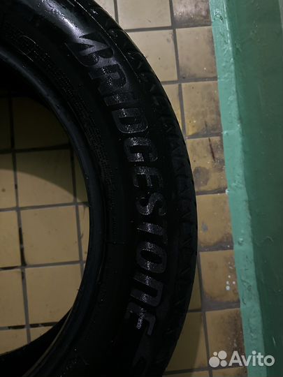 Bridgestone Alenza 001 225/60 R18