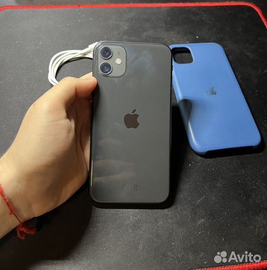 iPhone 11, 64 ГБ