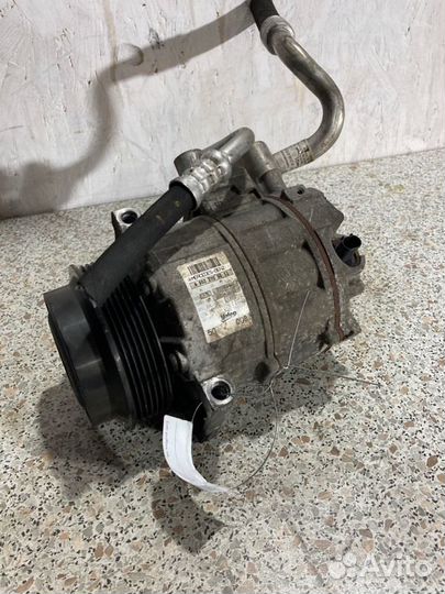 Компрессор кондиционера Mercedes E-Class W212