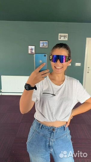 Чёрные спортивные очки солнцезащитные