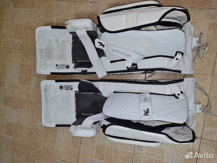 Щитки вратаря bauer vapor 1X odin SR