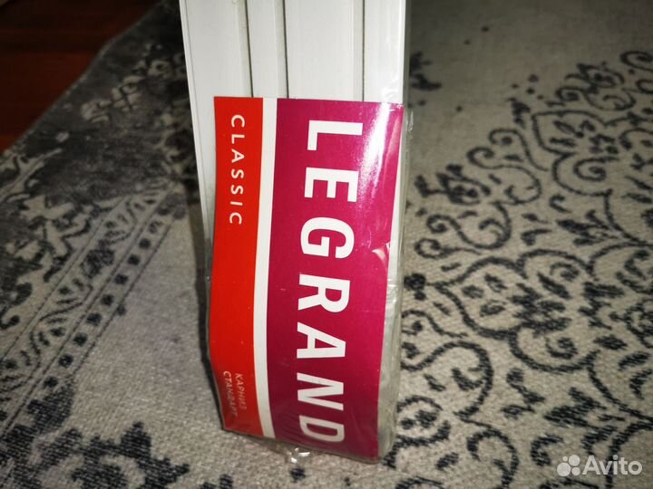 Карниз для штор новый