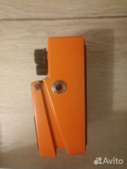 Педаль Boss DS-1